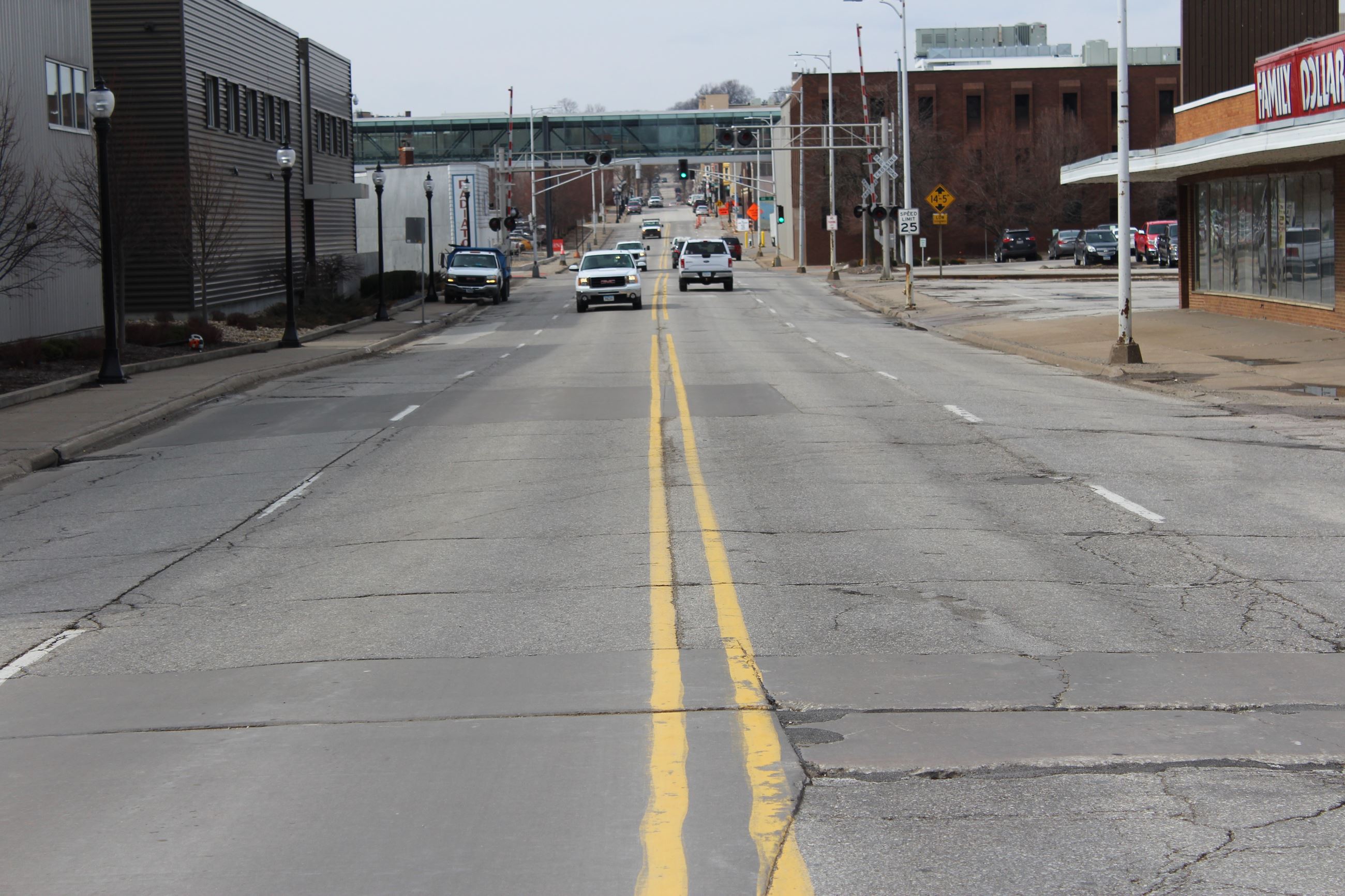 032918 2nd street family to oak