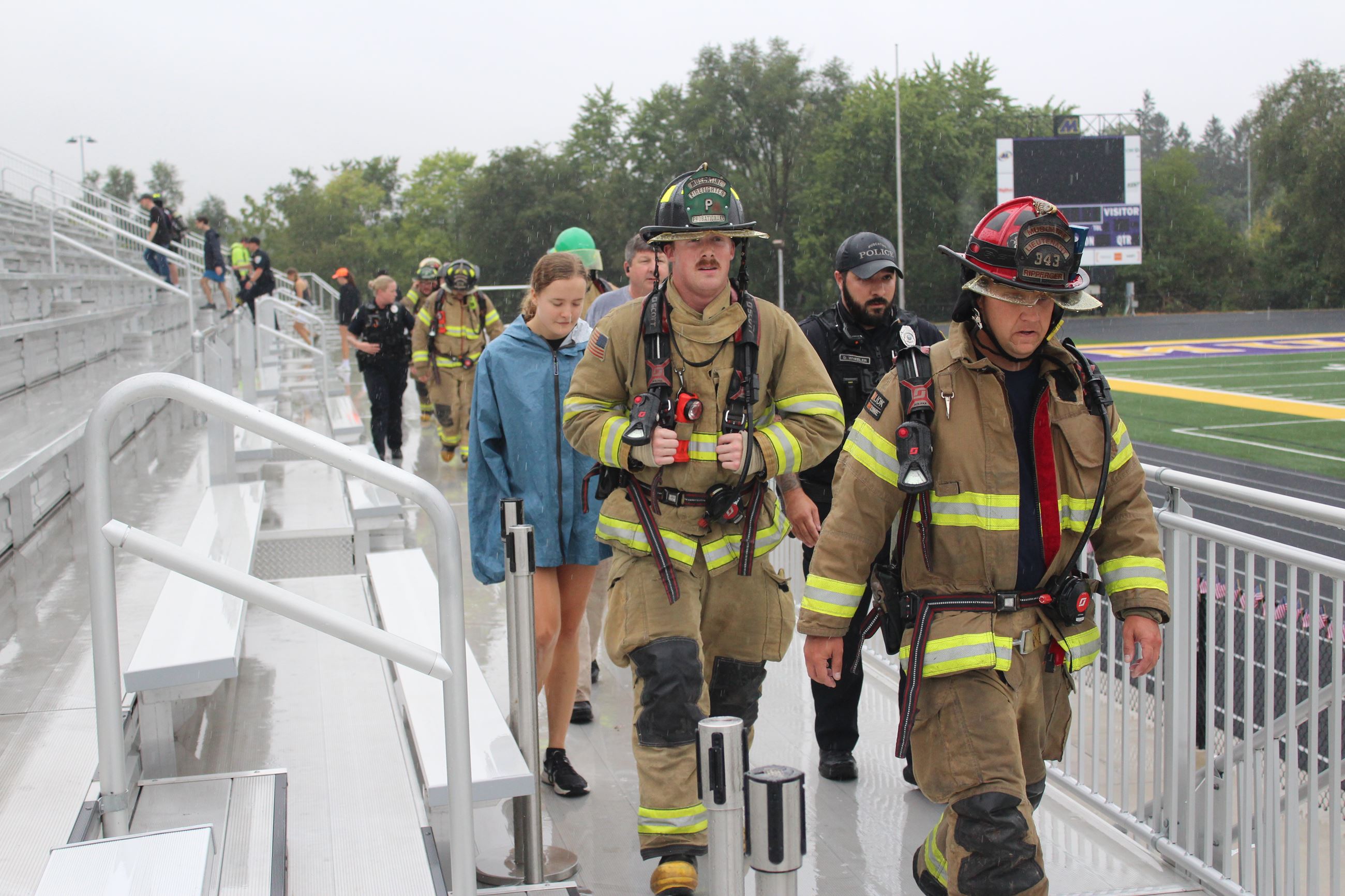 091123 Muscatine Stair Climb 009 = Various departments took part